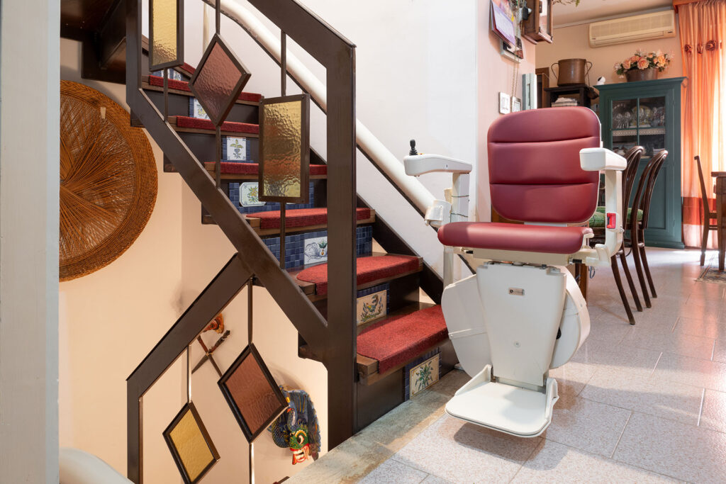 Montascale curvilineo monoguida